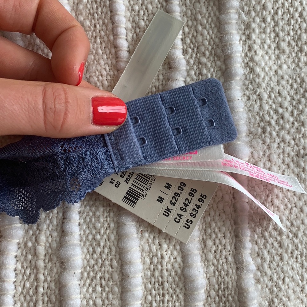Pink padded bralette, new with tags. - Picture 2 of 4